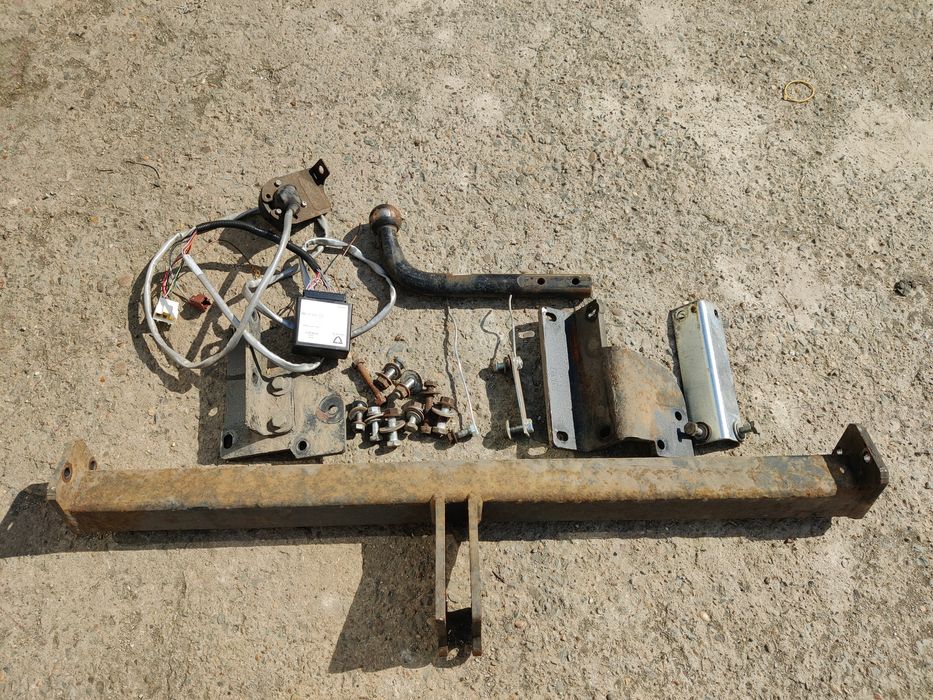 Cârlig remorcare Nissan Qashqai compatibil cu toate modelele Qashqai