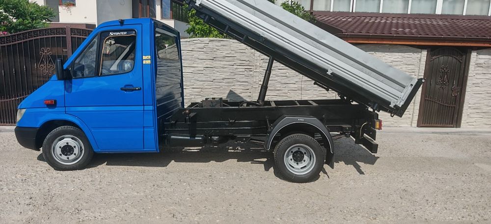 Mercedes-Benz / Basculanta B10 / 3 părți /