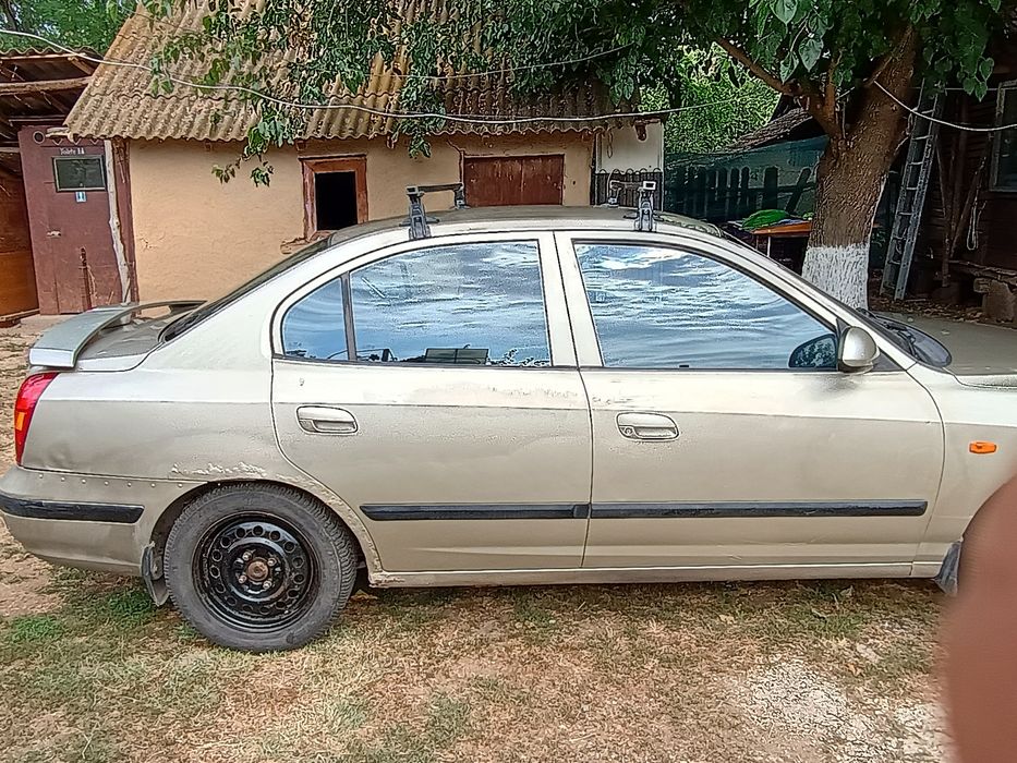 Hyundai Elantra 1.6i