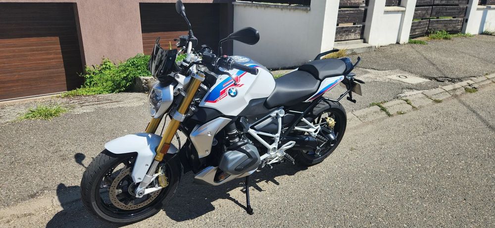 BMW R1250R