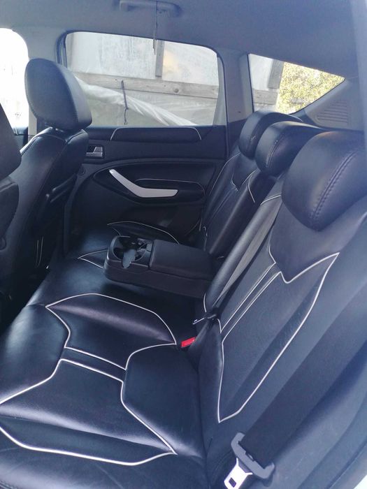 Dezmembrez Ford Kuga 2011 2.0 TDCI 4x4 pachet Individual