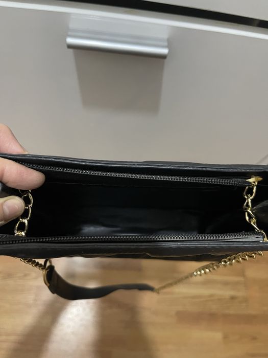 Сумка красивая, модная.