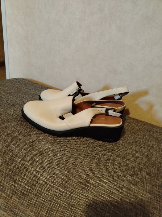 Босоножки 37 размер