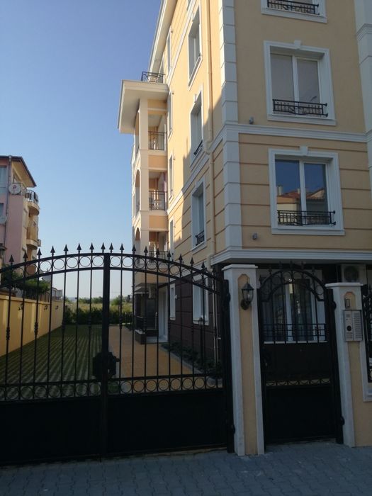 Дава се под наем Двустаен апартамент в с. Равда, Област Бургас - 80 кв.м за 357 € - Снимка #8