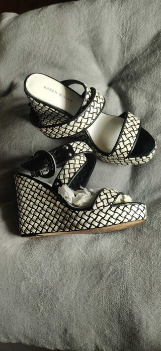 Сандали UGG , Zara, 39 размер с платформа, отлични