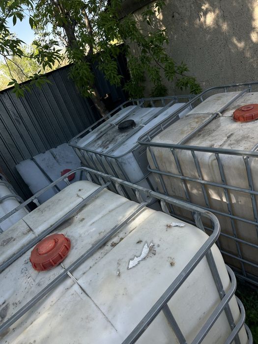 Продам еврокубы бочки 1000л