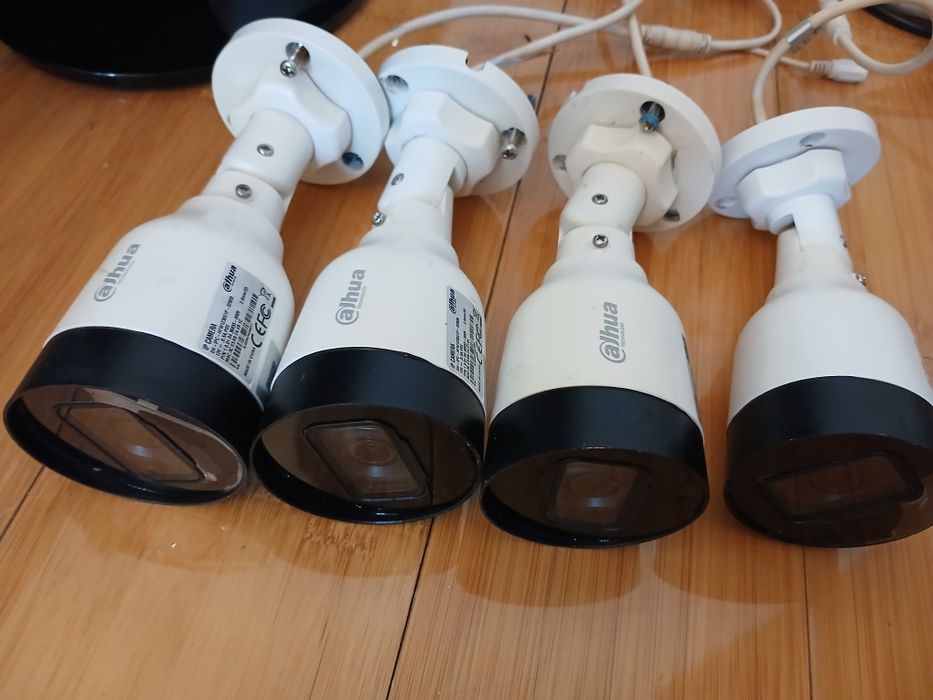 IP-камеры видеонаблюдения Dahua с комплектом