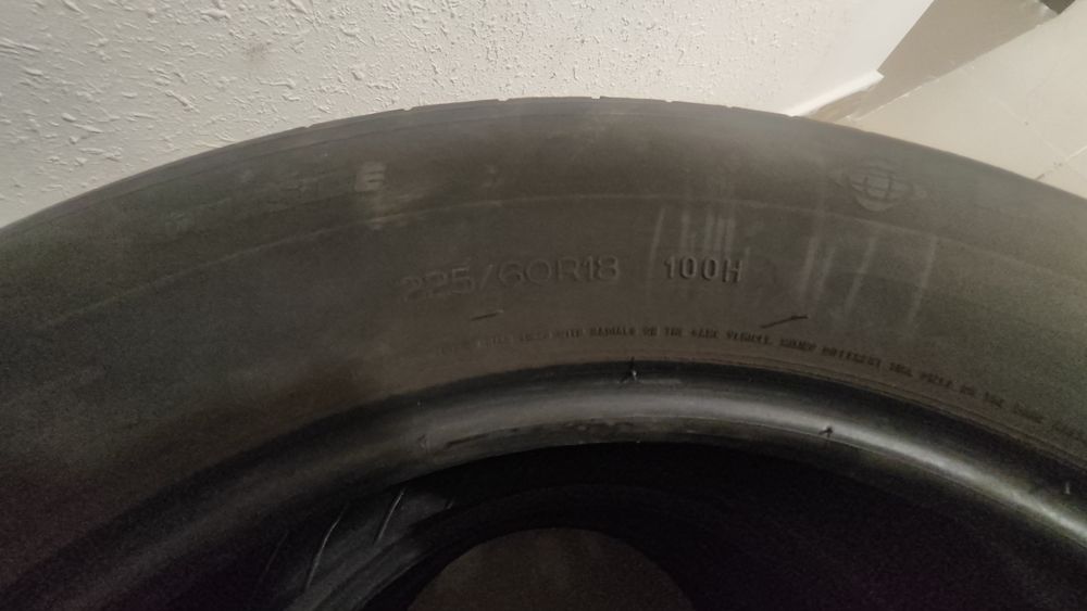 Шины Michelin 3 штуи