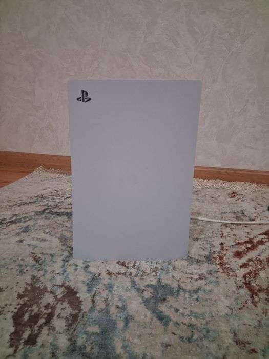 ps5 не был в ремонте хорошее состояние