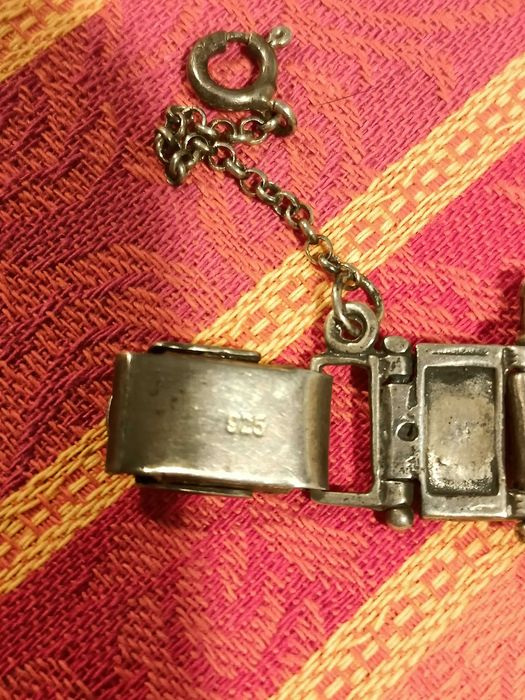 Ceas din argint masiv cu opal