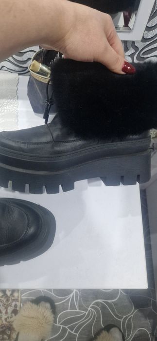 Продам сапоги  зимние натуралка