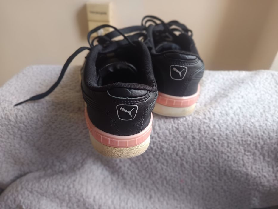 Маратонки Puma  37 номер