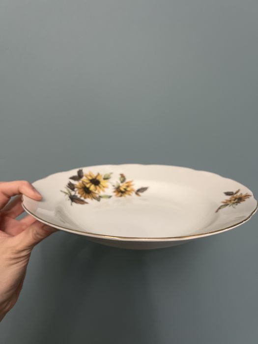 Тарелка супница белая