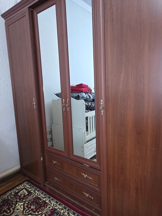 Spalniy nabor sotiladi