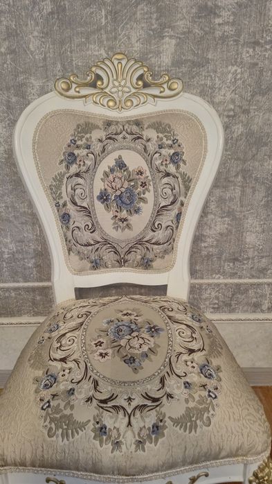 Стул чинара разные