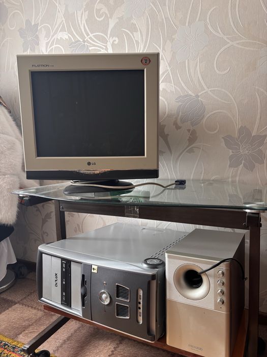 компьютер lg flatron f720b