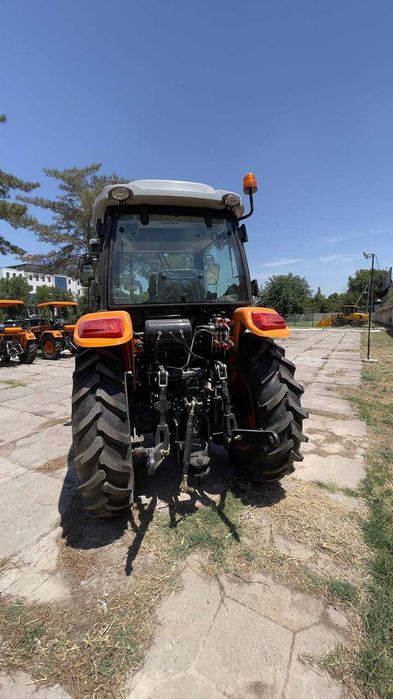 Traktor Chimgan GD 704 Kabina