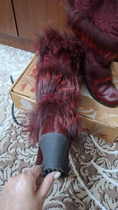 Женские сапоги меховые р.40