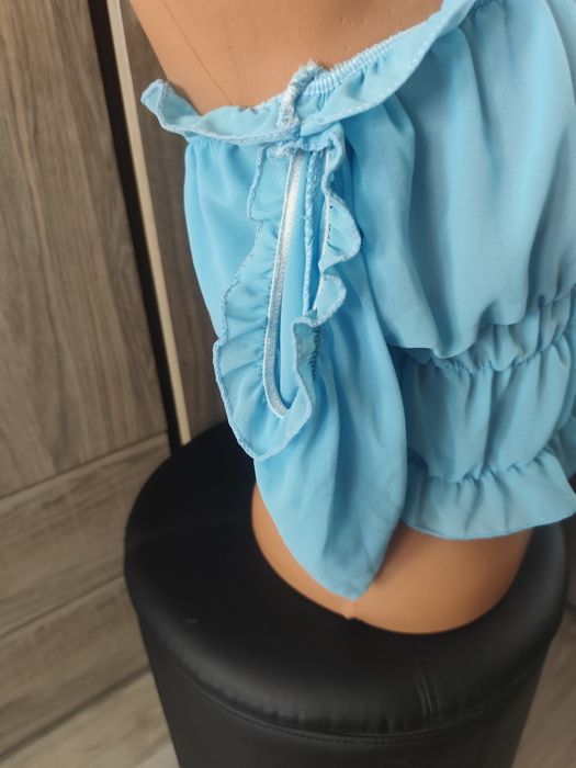 Синя блузка коприна