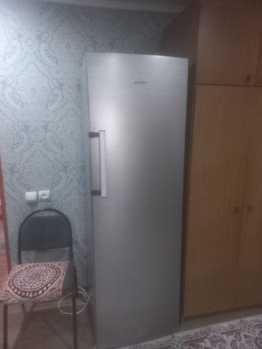 Продам морозильник