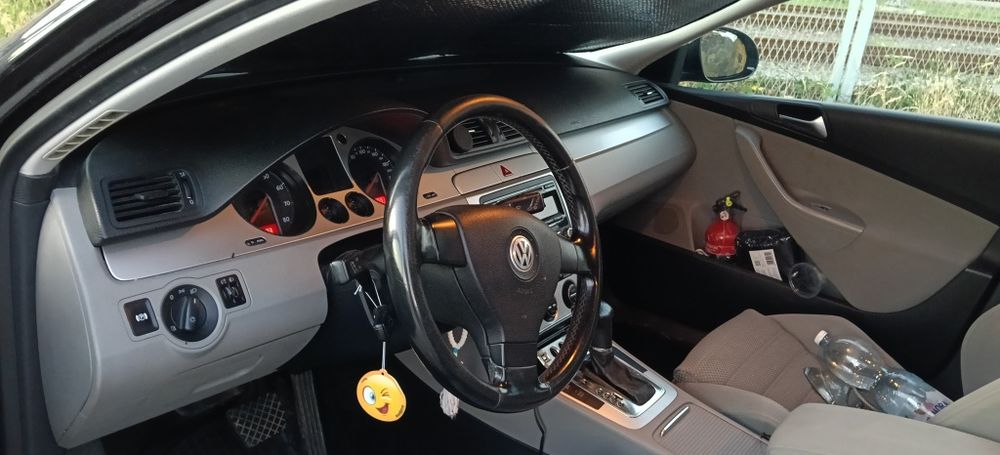 VOLKSWAGEN Passat 2009 — imagine 4