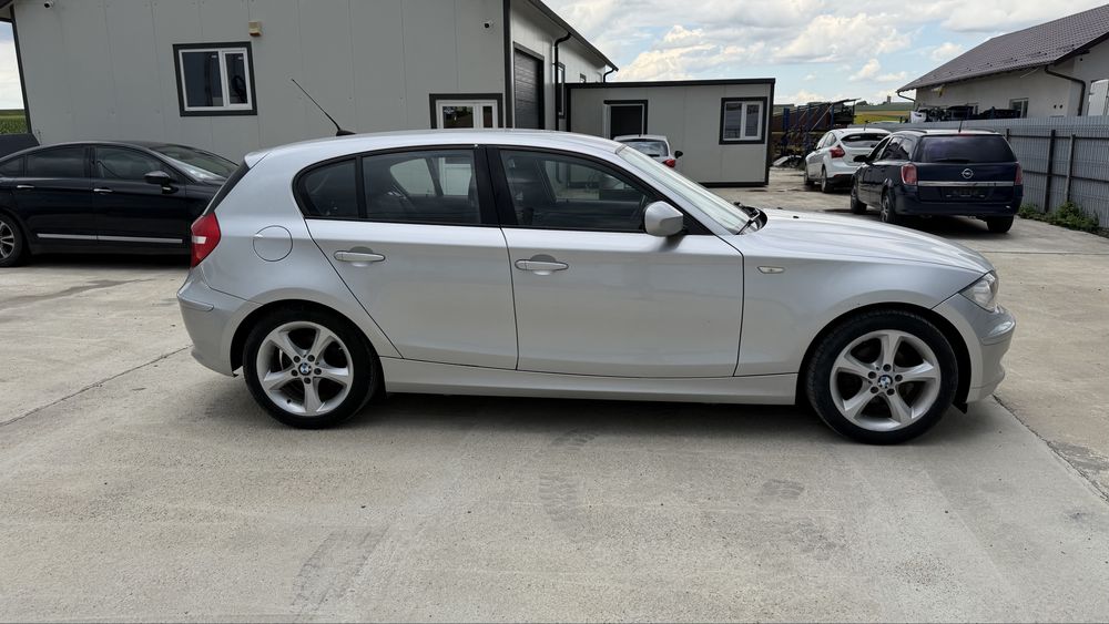 BMW 1 Series 2011 — imagine 4