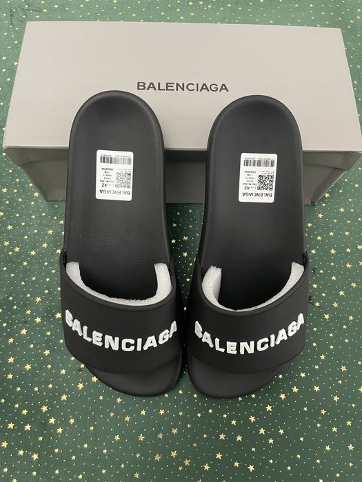 Balenciaga Pool Slide Black