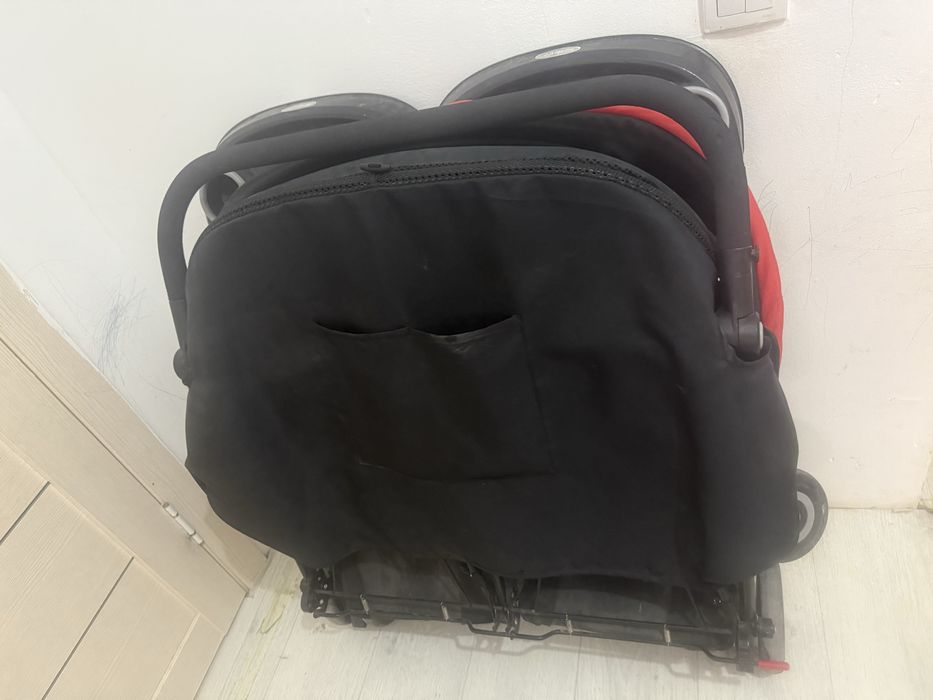 Каляска для двойняшек