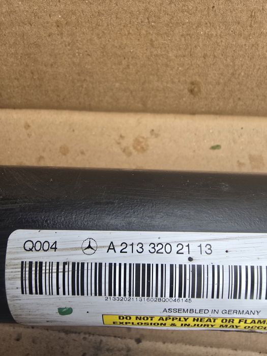 Предни амортисьори за W213.W205 оригинални. Мерцедес в перфектно състо