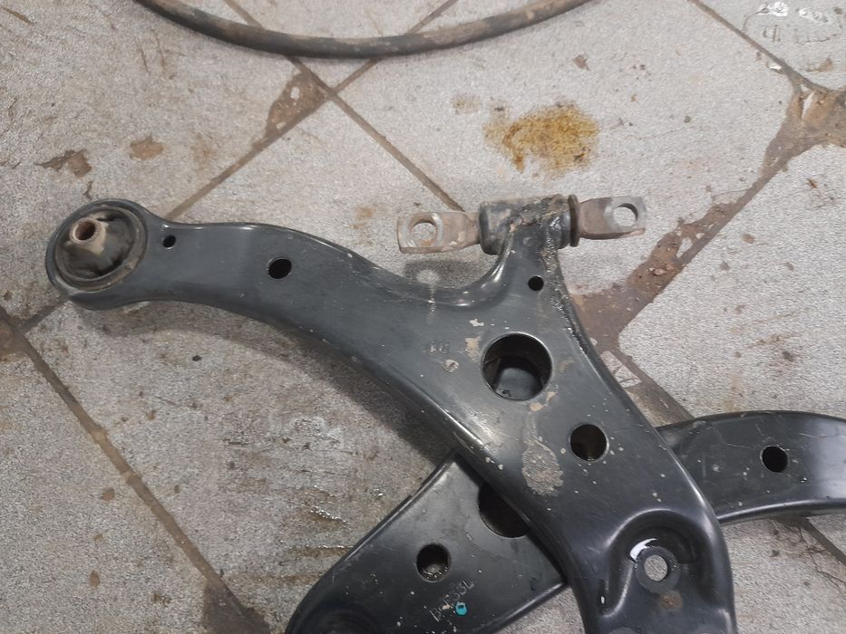 Продаётся  рычаги