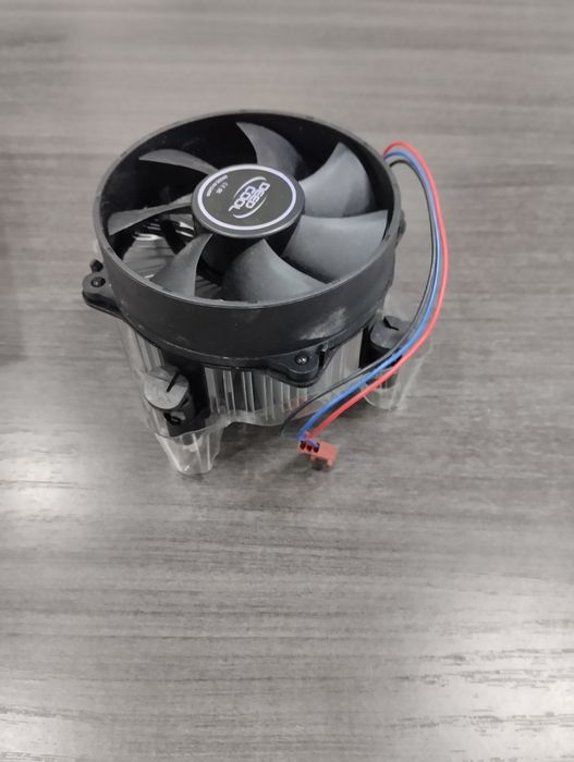 Продаю вентилятор для Intel S-775 Deepcool ALPHA 9