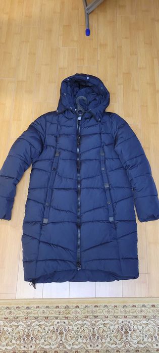 Куртка -пуховик женская, зимняя 48 размер