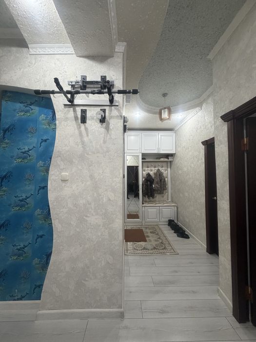 Продам 4 комнатную 104 кв в центре