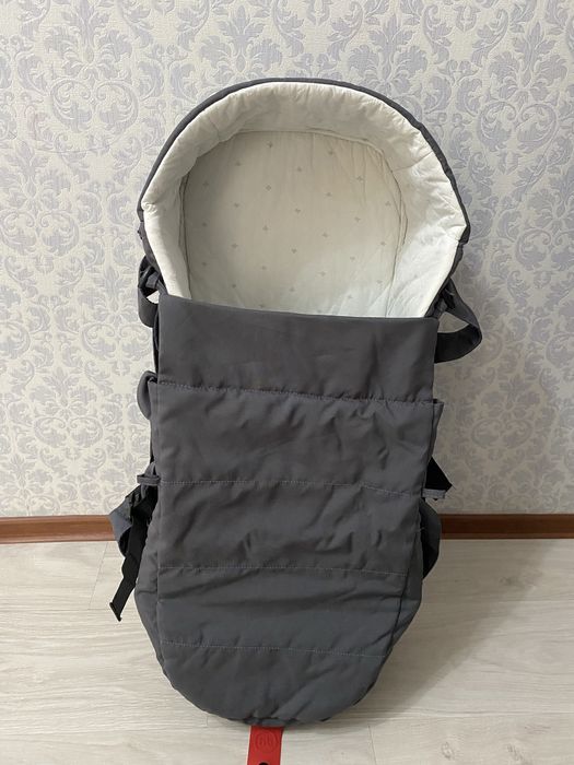 Продам детскую переноску