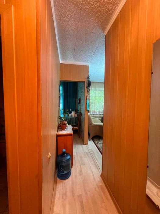 Продам 2 комн.кв. район БЖ