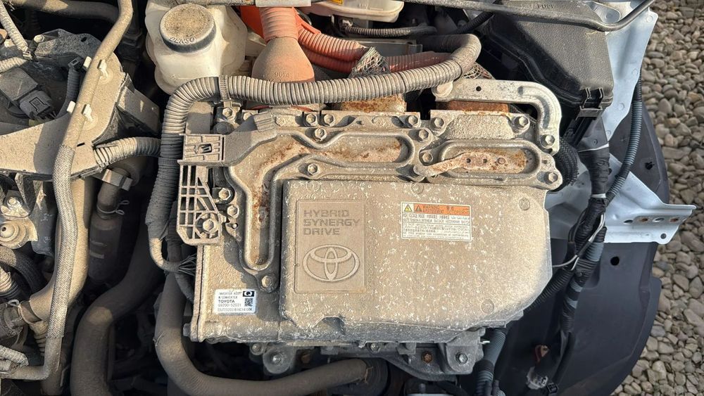 invertor / convertizor toyota yaris 1.5b hybrid. 2014-2019