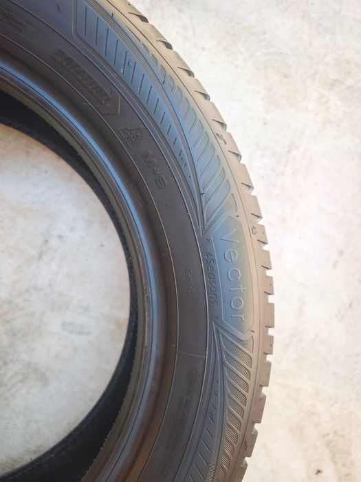 Anvelope 205/55/16 an 2024 all season M+S GOODYEAR Vector 4 Seasons