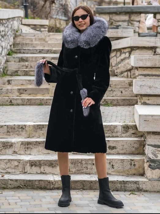 Продам новую шубу мутон!