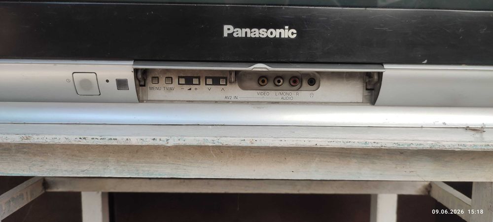 Телевизор Panasonic б/у