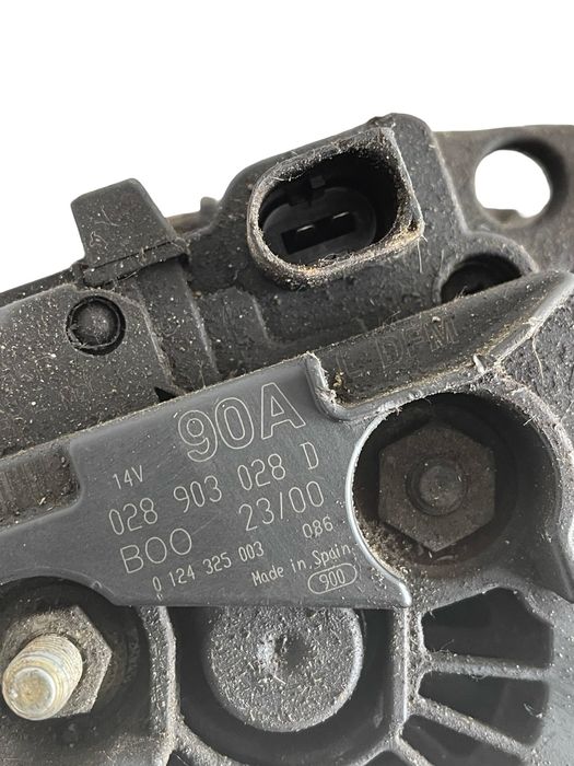 Alternator Volkswagen Golf Iv 1J1 1997 - 2007 1.6I 028903028D