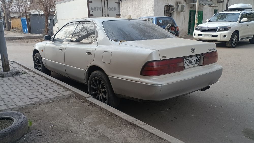 Toyota Windom 2.5
