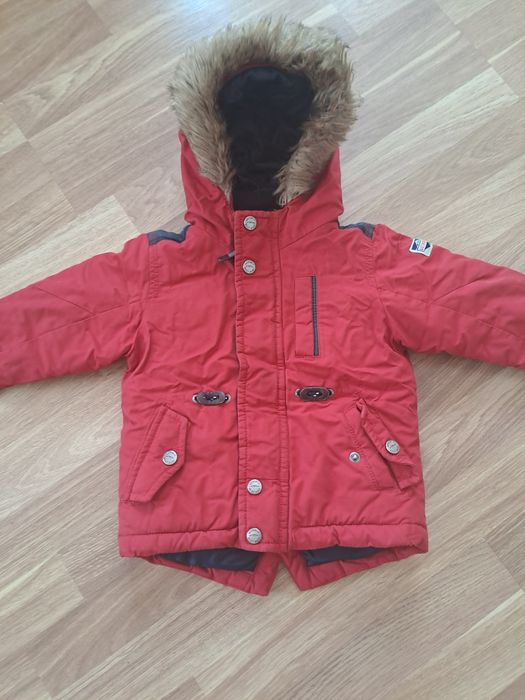 Демисезонная куртка! Цена 3000 тг