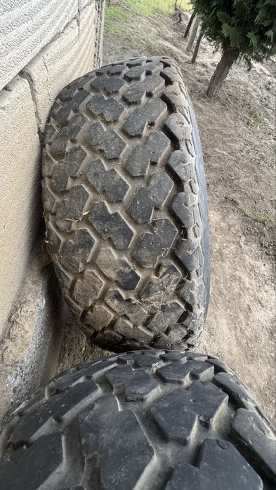 De vanzare jante  cu cauciucuri off road