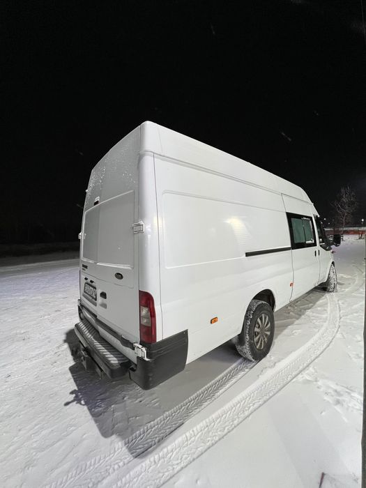 Микроавтобус Форд