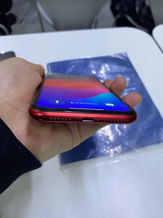 iPhone 11 продам