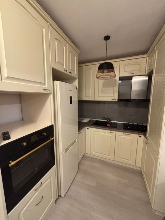 Apartament  2 camere, Damaroaia