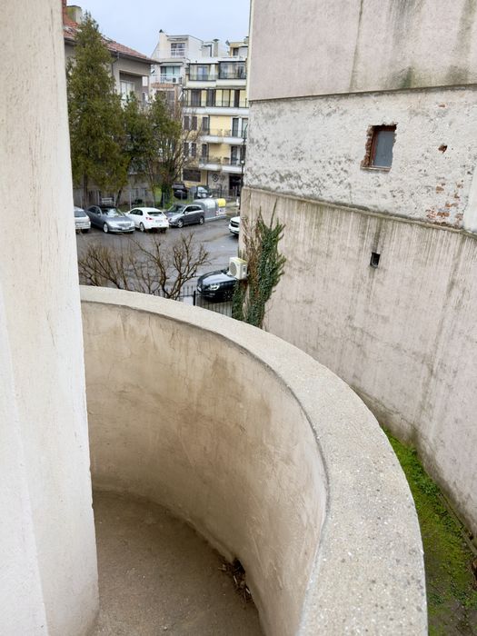 Апартамент с две спални в центъра на Бургас