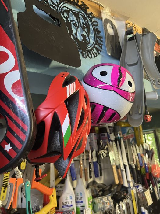 Велошлем .Велозапчасти.Камеры .Велопокрышки