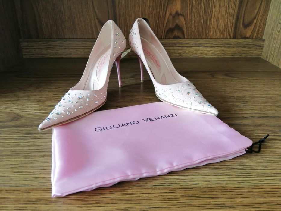 Продам итальянские туфли Giuliano Venanzi