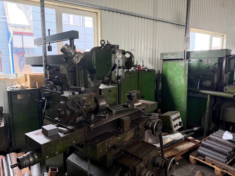 Masina de frezat FU 36 - Mecanica Cugir